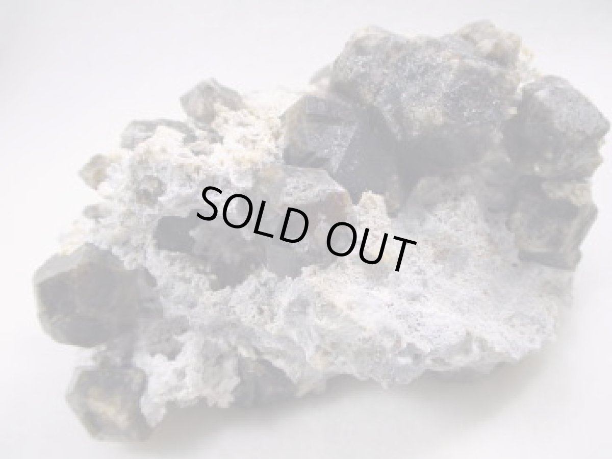 画像3: 母岩付グロッシュラーガーネット大A (3)