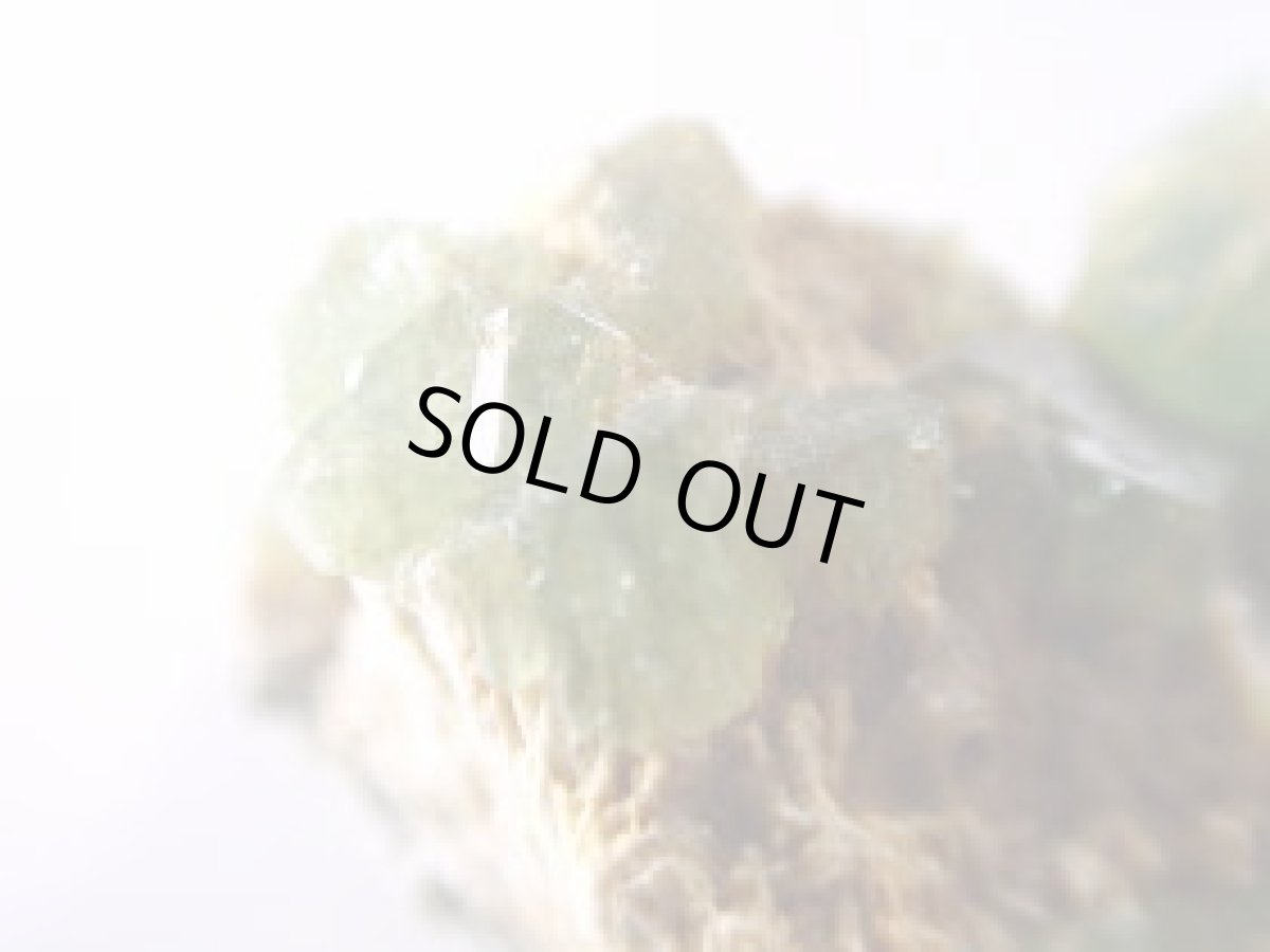 画像3: タンザニア産母岩付ツァボライトＡ (3)