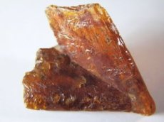画像1: タンザニア産オレンジカヤナイト双晶Ａ (1)