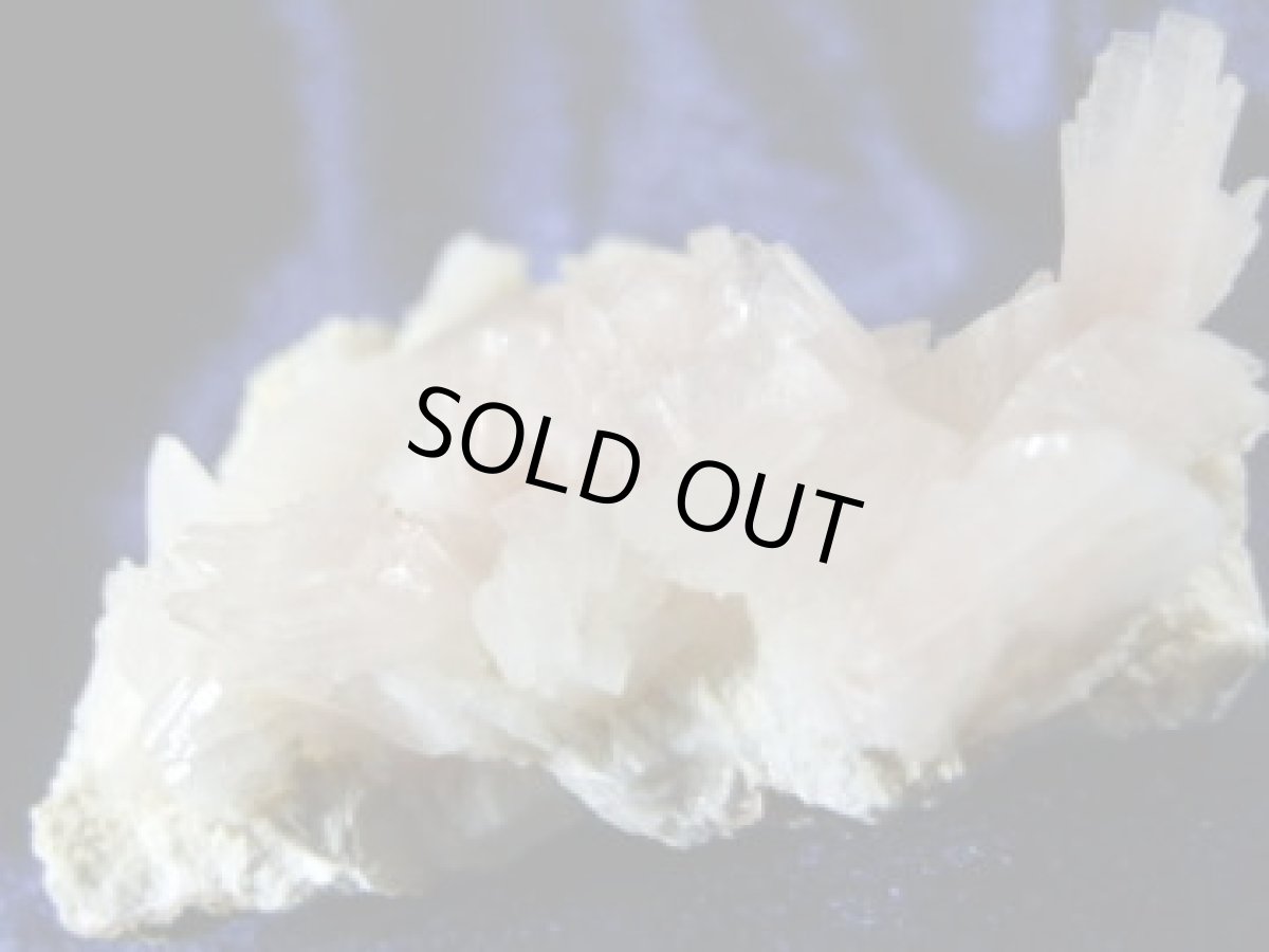 画像3: アイダホ産ピンク輝沸石Ｈ (3)