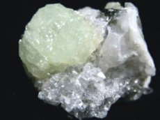 画像2: 中国産プレナイト／水晶Ａ (2)