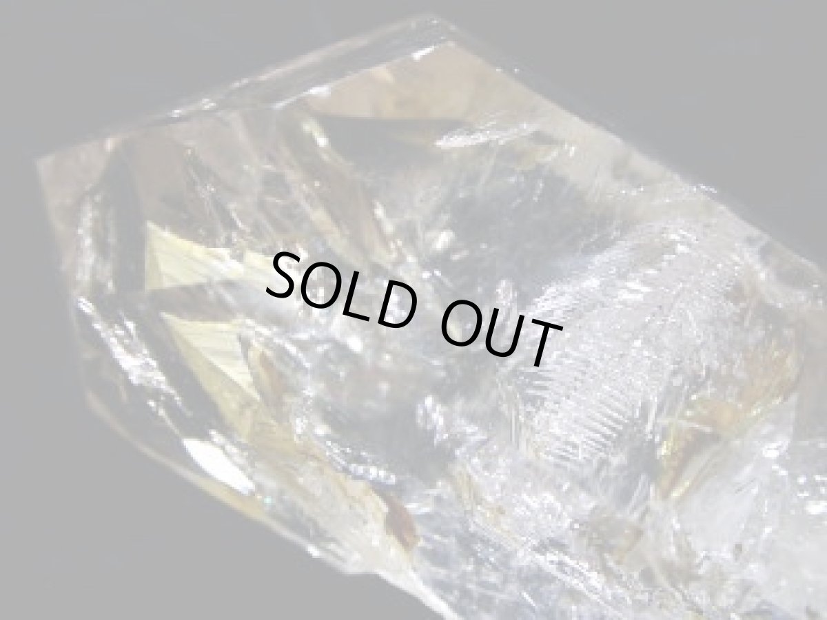 画像3: マダガスカル産水入り水晶磨きポイント大Ａ (3)