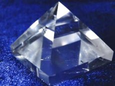 画像2: 水晶ピラミッドＡ (2)