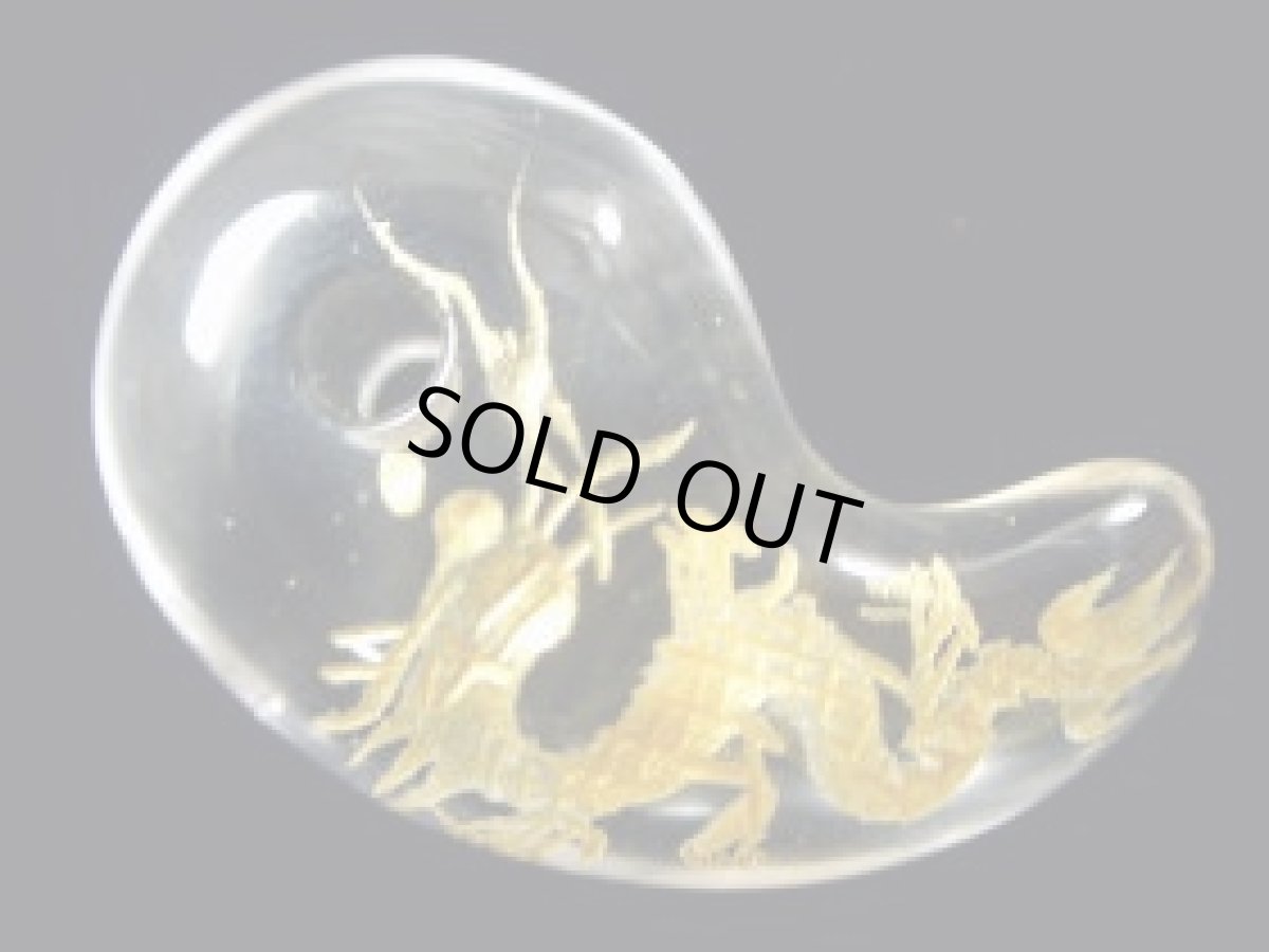 画像2: 水晶透かし彫りドラゴン勾玉 (2)