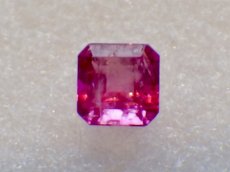 画像2: レッドベリルカット石 0.1ct (2)