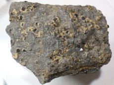 画像4: 岩手県産母岩付きサファイアコランダム (4)