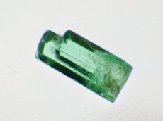 画像1: コロンビア産エメラルド結晶Ｃ (1)