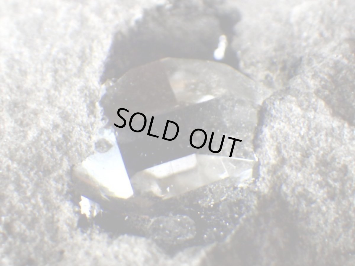 画像2: 母岩付ハーキマークォーツＥ (2)