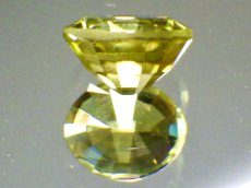 画像2: クリソベリルカット石Ｂ　0.57ct (2)