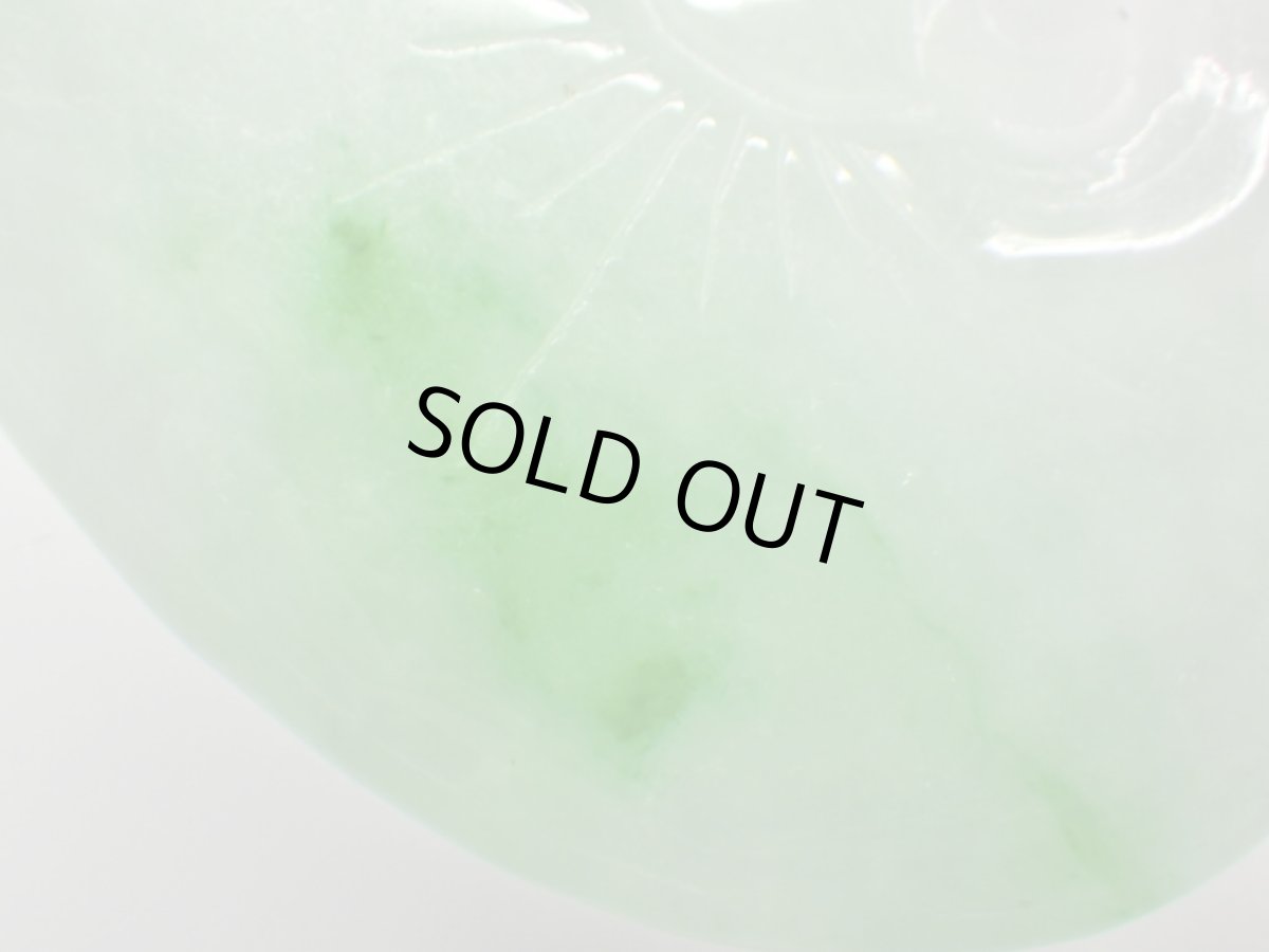 画像3: ミャンマー翡翠如意ペンダント (3)