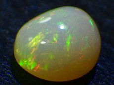 画像9: エチオピアオパールカボッションＡ　3.63ct (9)