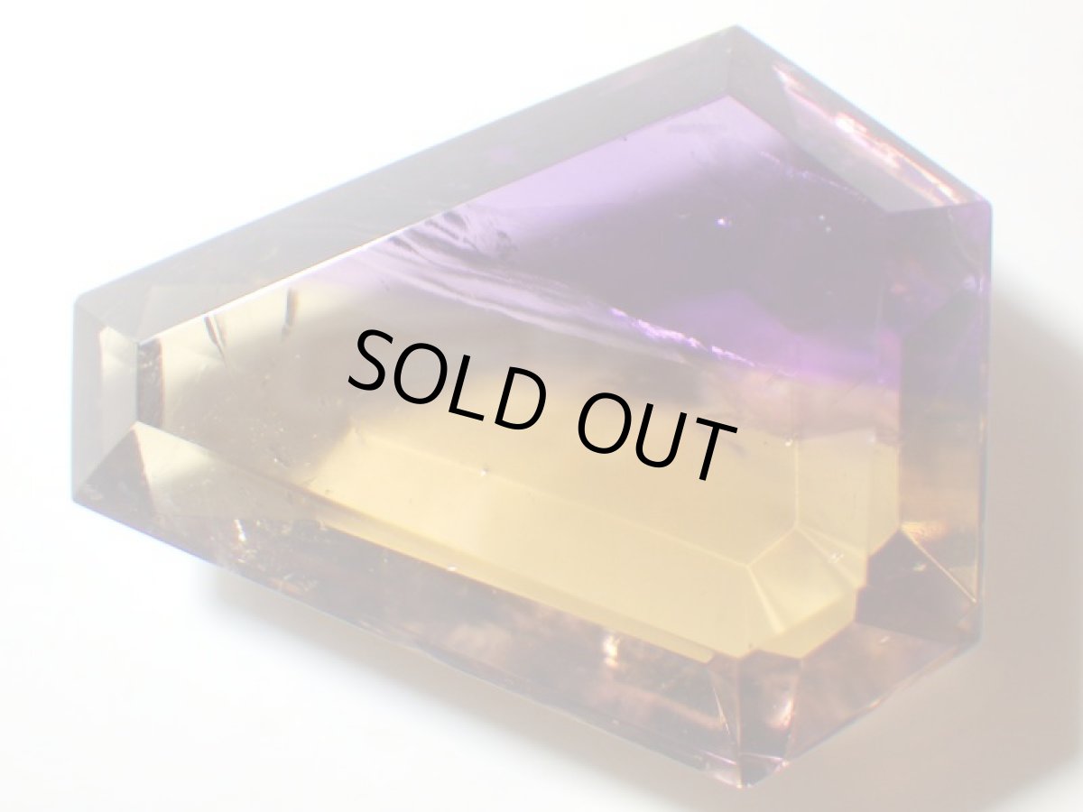 画像3: アメトリンカット　61.8ct (3)