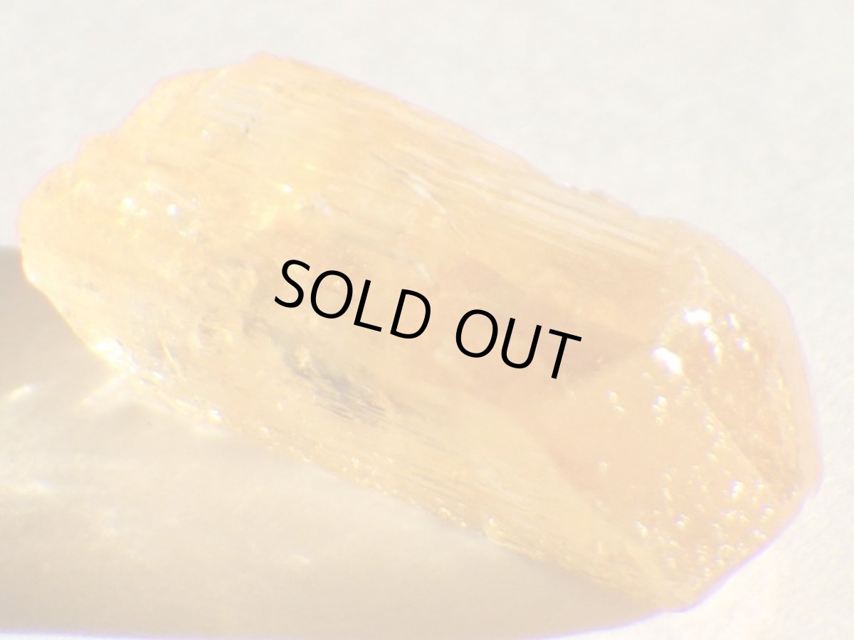 画像5: ザンビア産蛍光トパーズＡ (5)