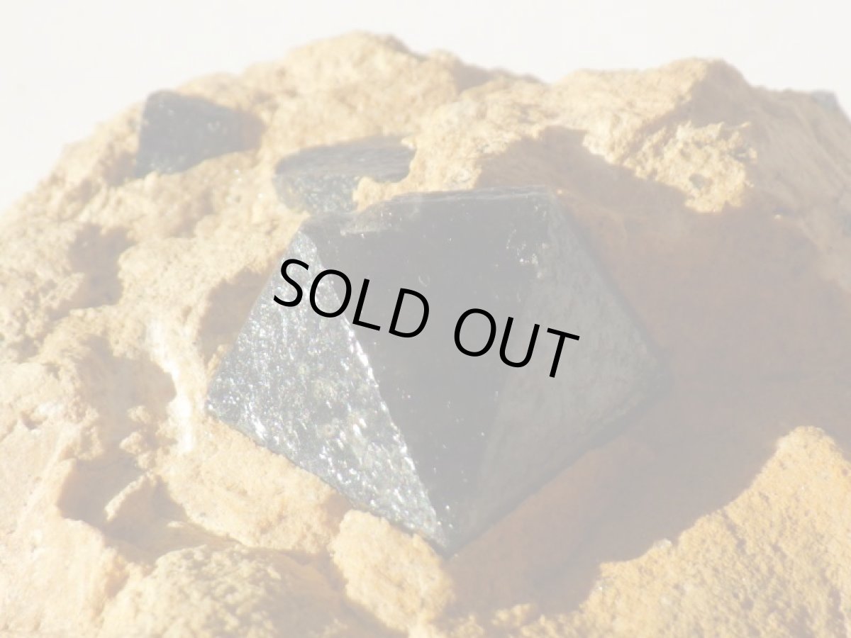 画像4: イタリア産母岩付き黒水晶 (4)