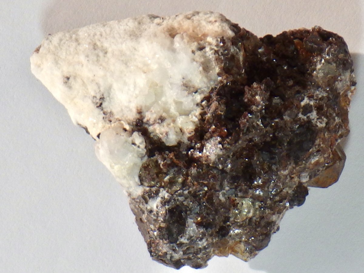 画像3: 母岩付フローアパタイトA (3)