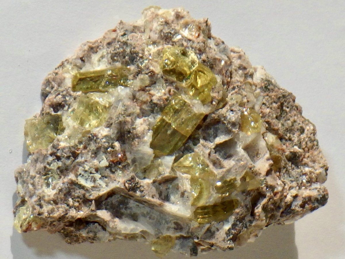 画像2: 母岩付フローアパタイトD (2)