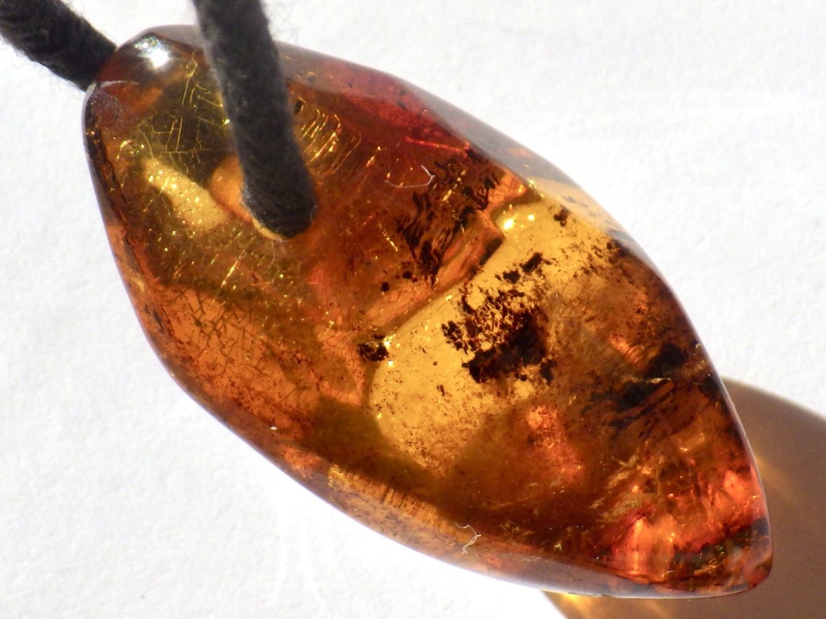 画像3: メキシコ産ブルーアンバーペンダントB (3)