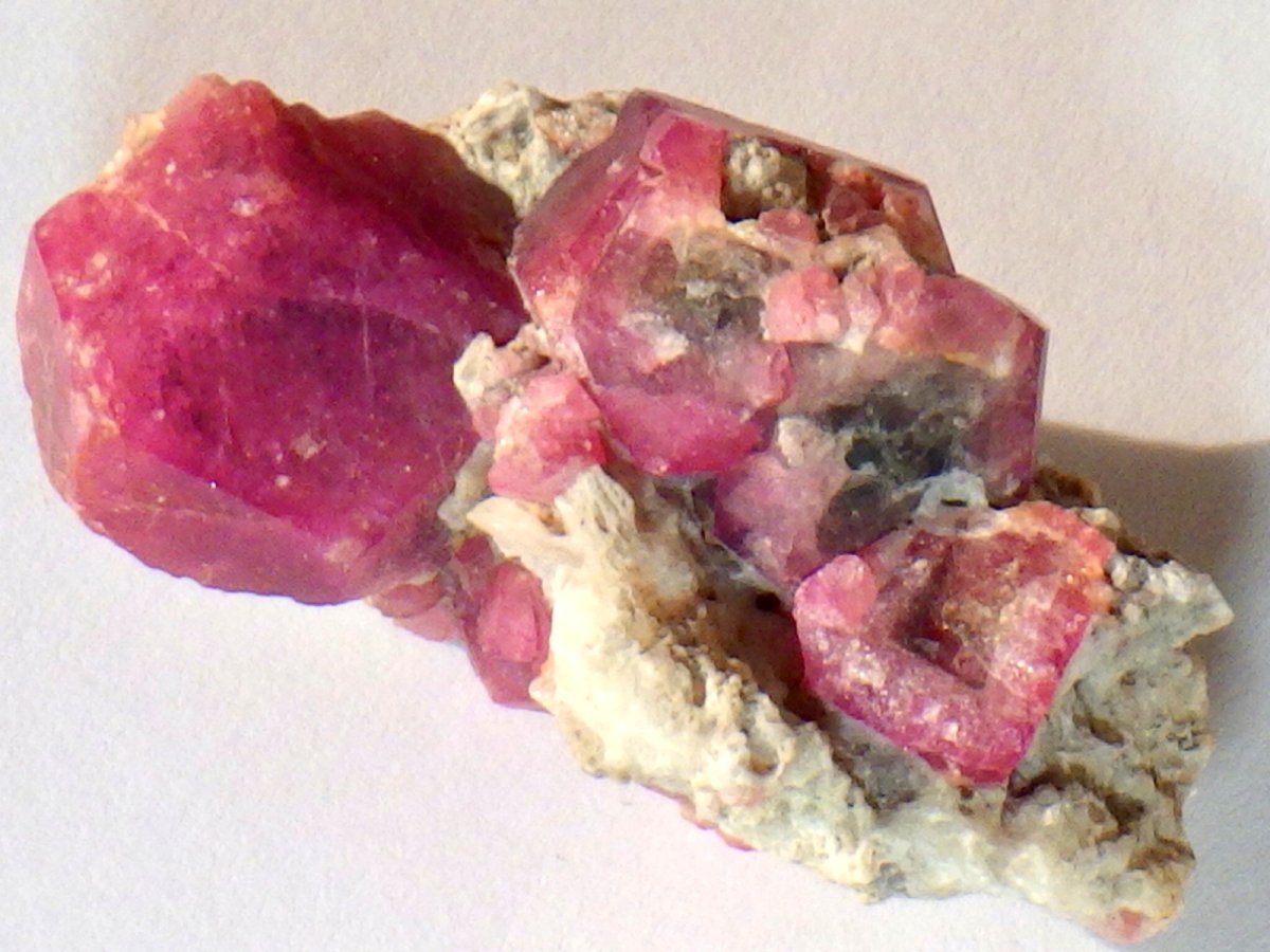 画像2: ラズベリーガーネットF (2)