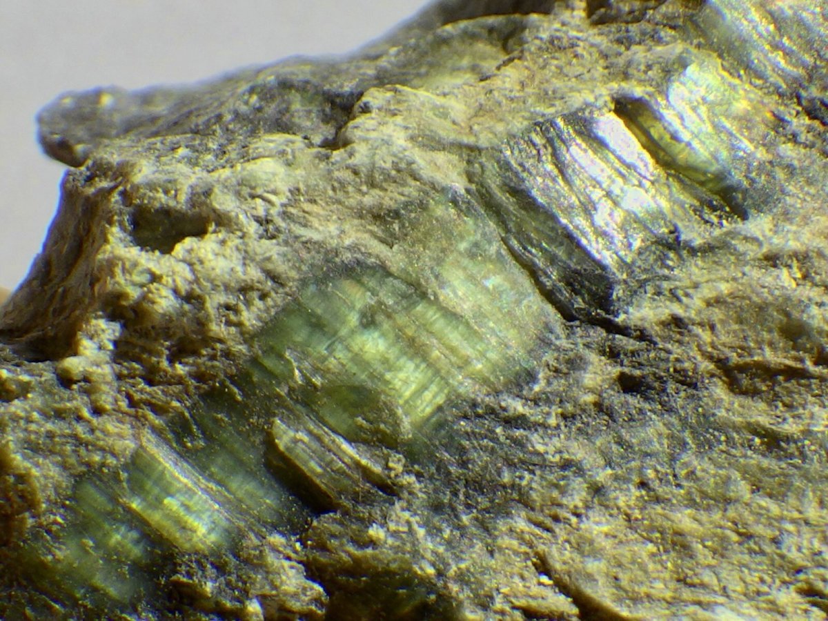 画像4: ブラジル産キャッツアイオパールＢ (4)