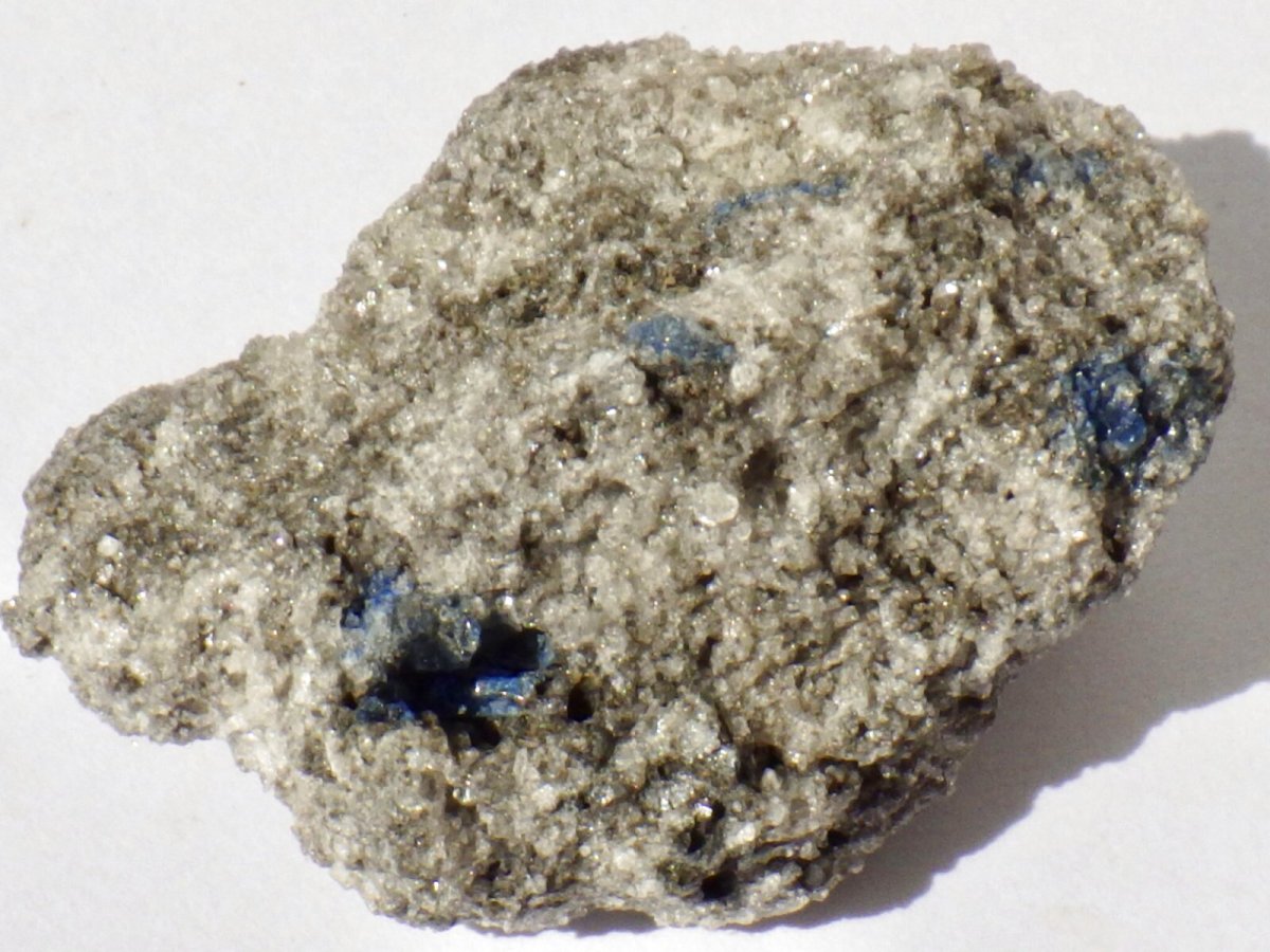 画像2: 母岩付きアウインＣ (2)