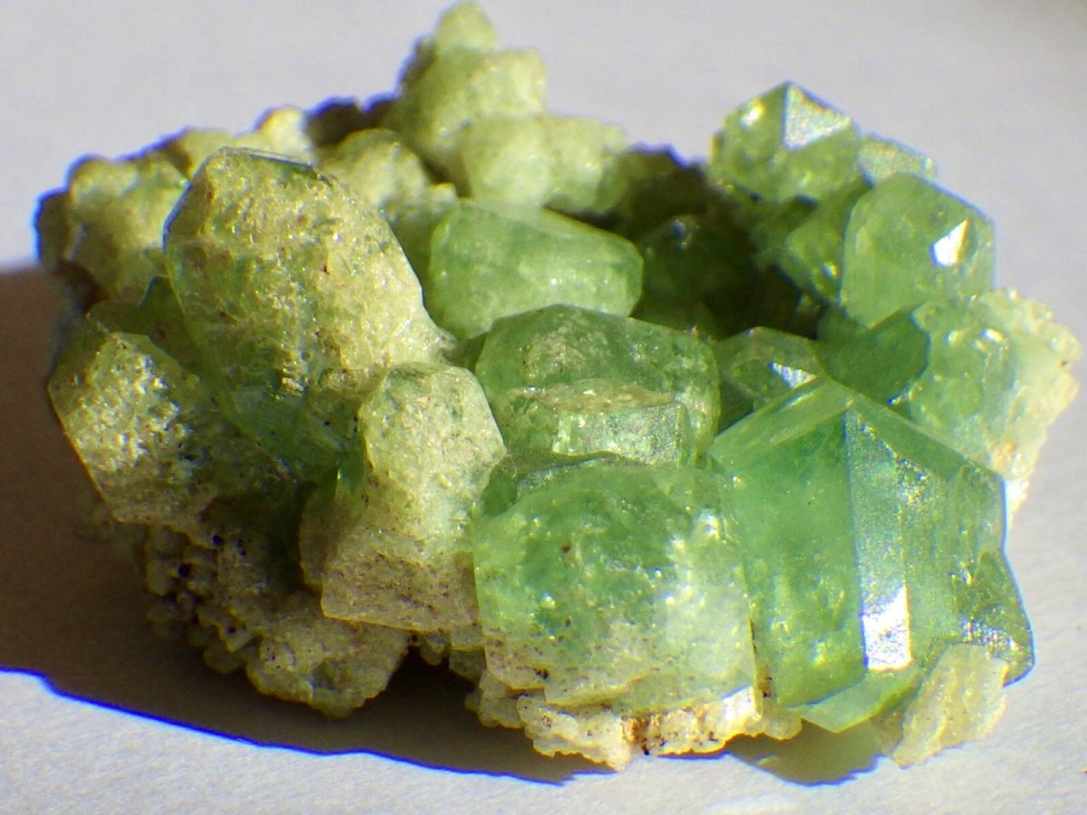 画像5: マダガスカル産デマントイドガーネットＥ (5)