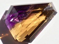 画像2: アメトリンカット　61.8ct (2)