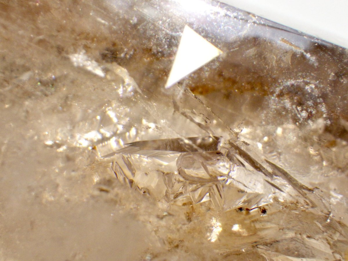 画像2: マダガスカル産水入り水晶ポイント大 (2)