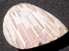 画像4: ピンクスコレサイトカボＣ　12.8ct (4)