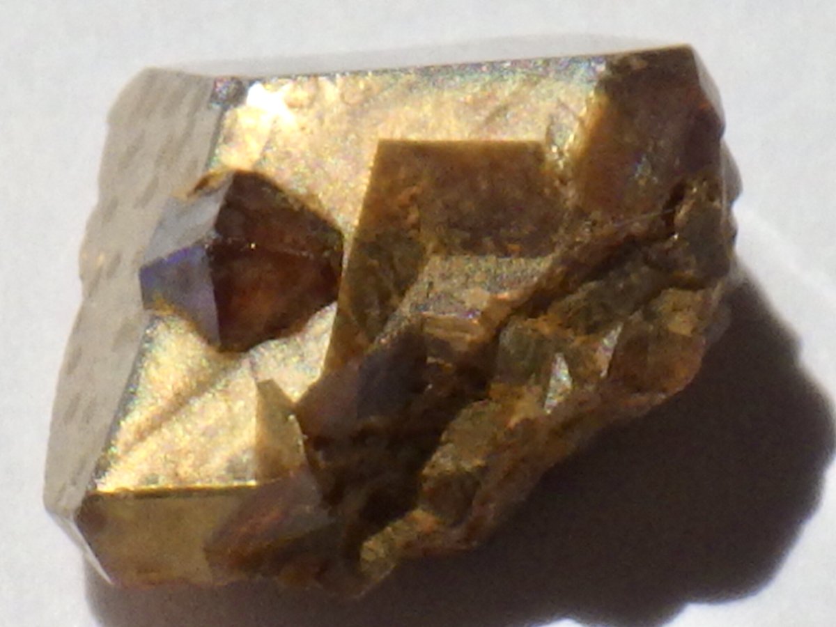 画像2: 天川産レインボーガーネットF (2)