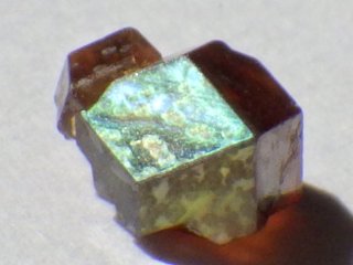 ガーネット(柘榴石) - セルフクリエイション (Page 1)