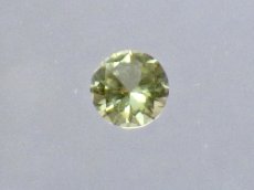 画像1: パラサイトペリドットカット石Ａ　0.04ct (1)