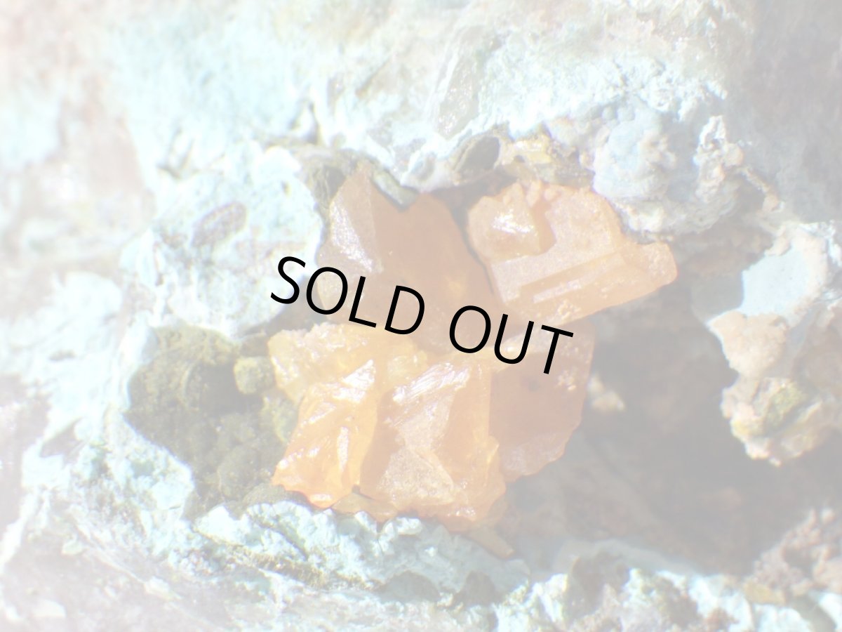 画像1: メキシコ産ウルフェナイトＡ (1)