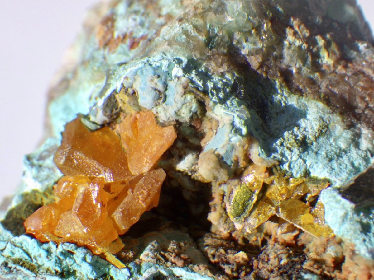 画像3: メキシコ産ウルフェナイトＡ (3)