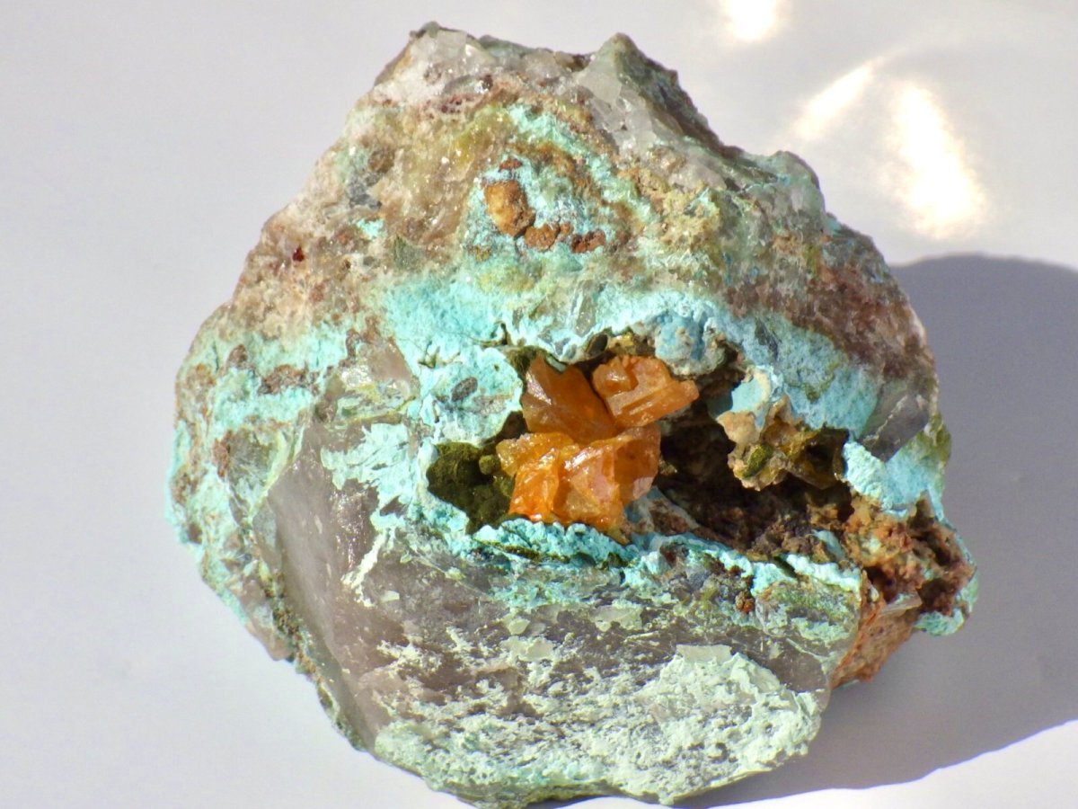 画像2: メキシコ産ウルフェナイトＡ (2)