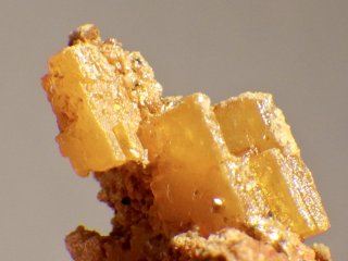 ウルフェナイト(モリブデン鉛鉱) - セルフクリエイション