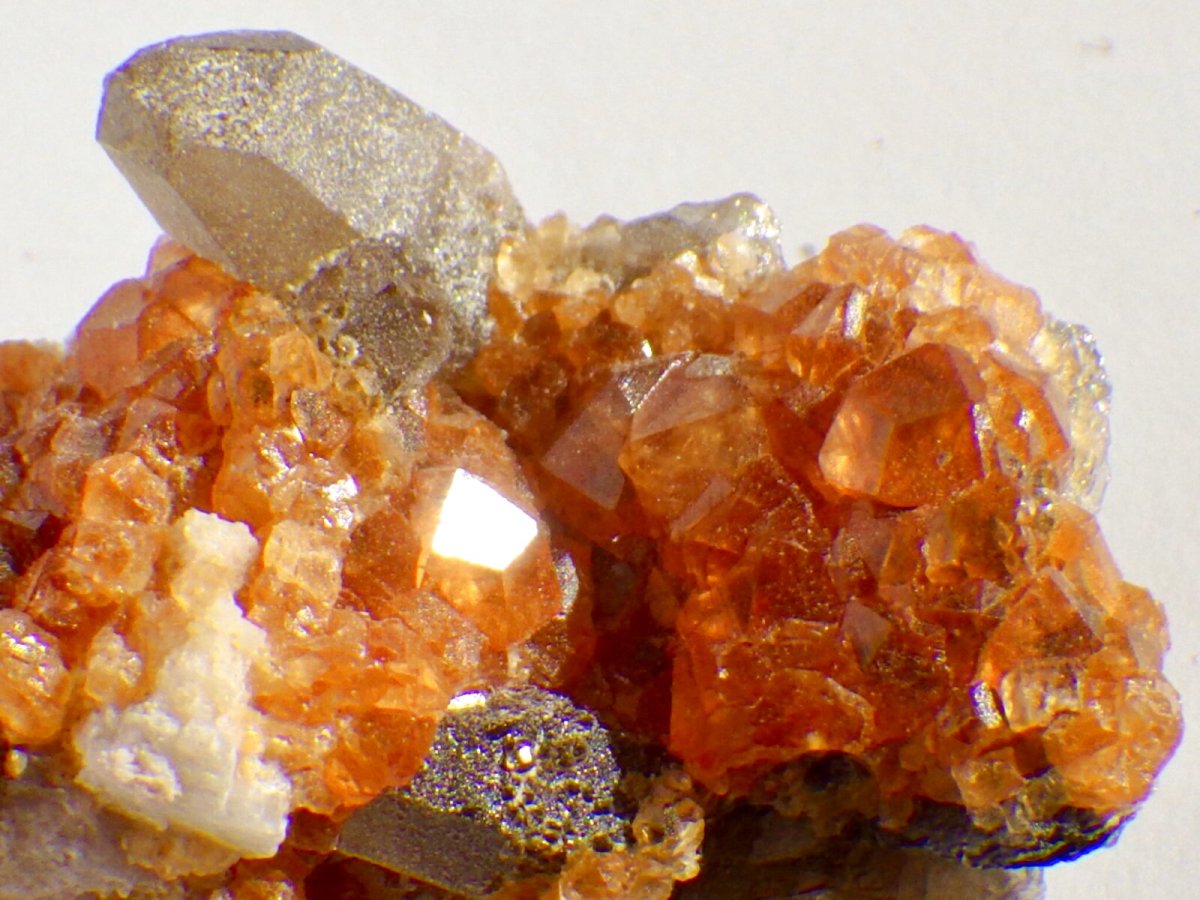 画像2: 中国産スペサルティンガーネットＡ (2)