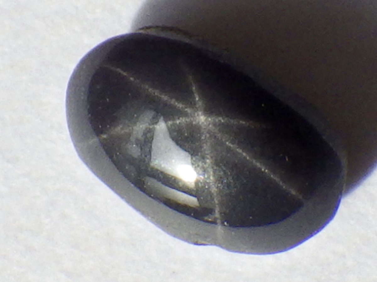 画像1: スリランカ産スタースピネルカボッションＢ　0.9ct (1)