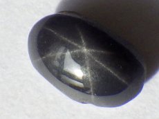 画像1: スリランカ産スタースピネルカボッションＢ　0.9ct (1)