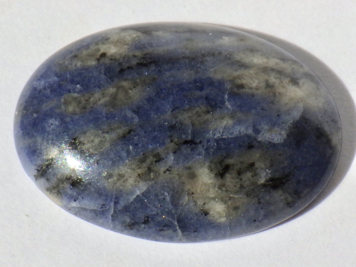 画像1: ロシア産ソーダライトカボＡ　15.2ct (1)