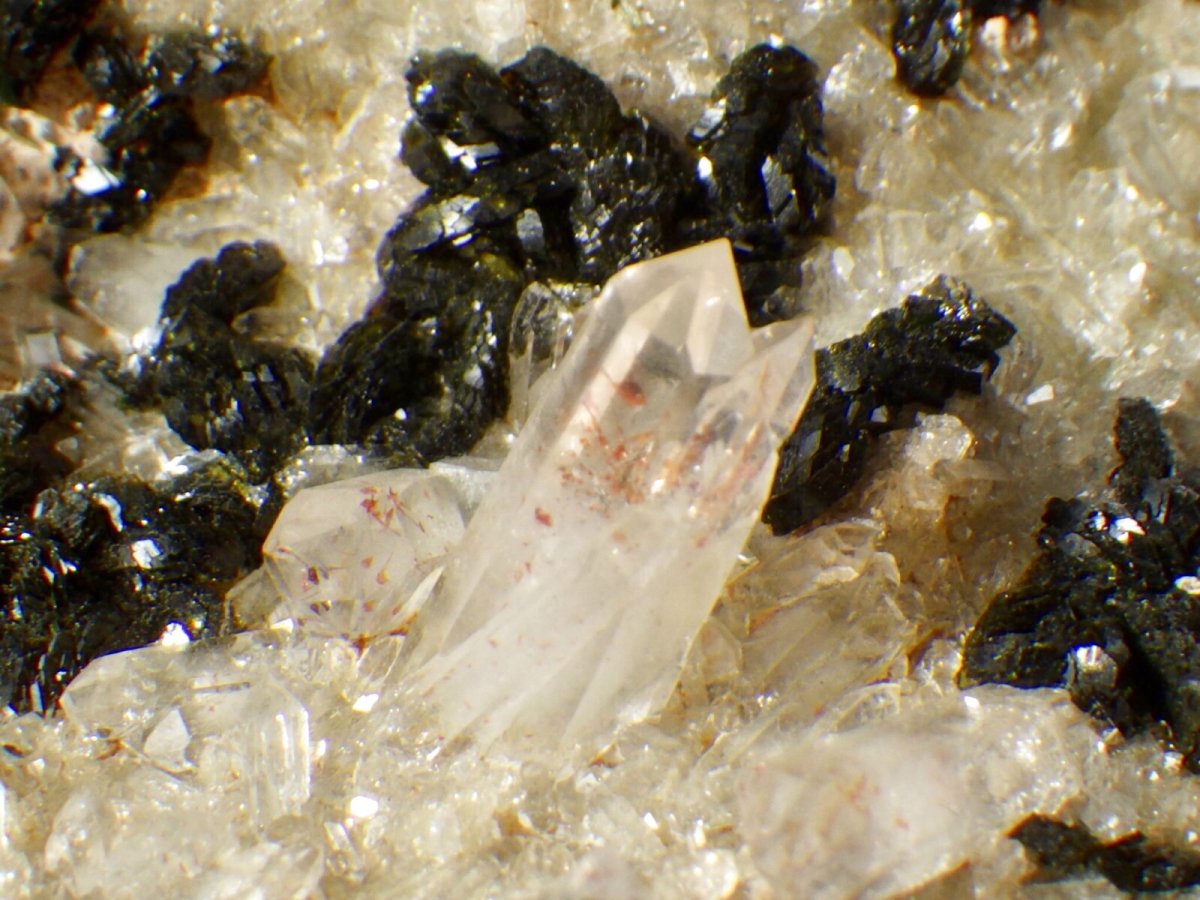 画像1: 中国産エピドート／水晶 (1)