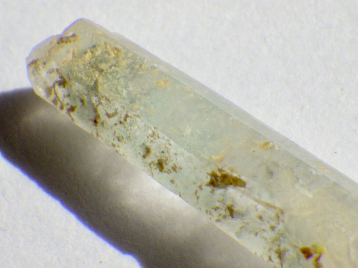 画像4: アホー石入り水晶ポイントＢ (4)